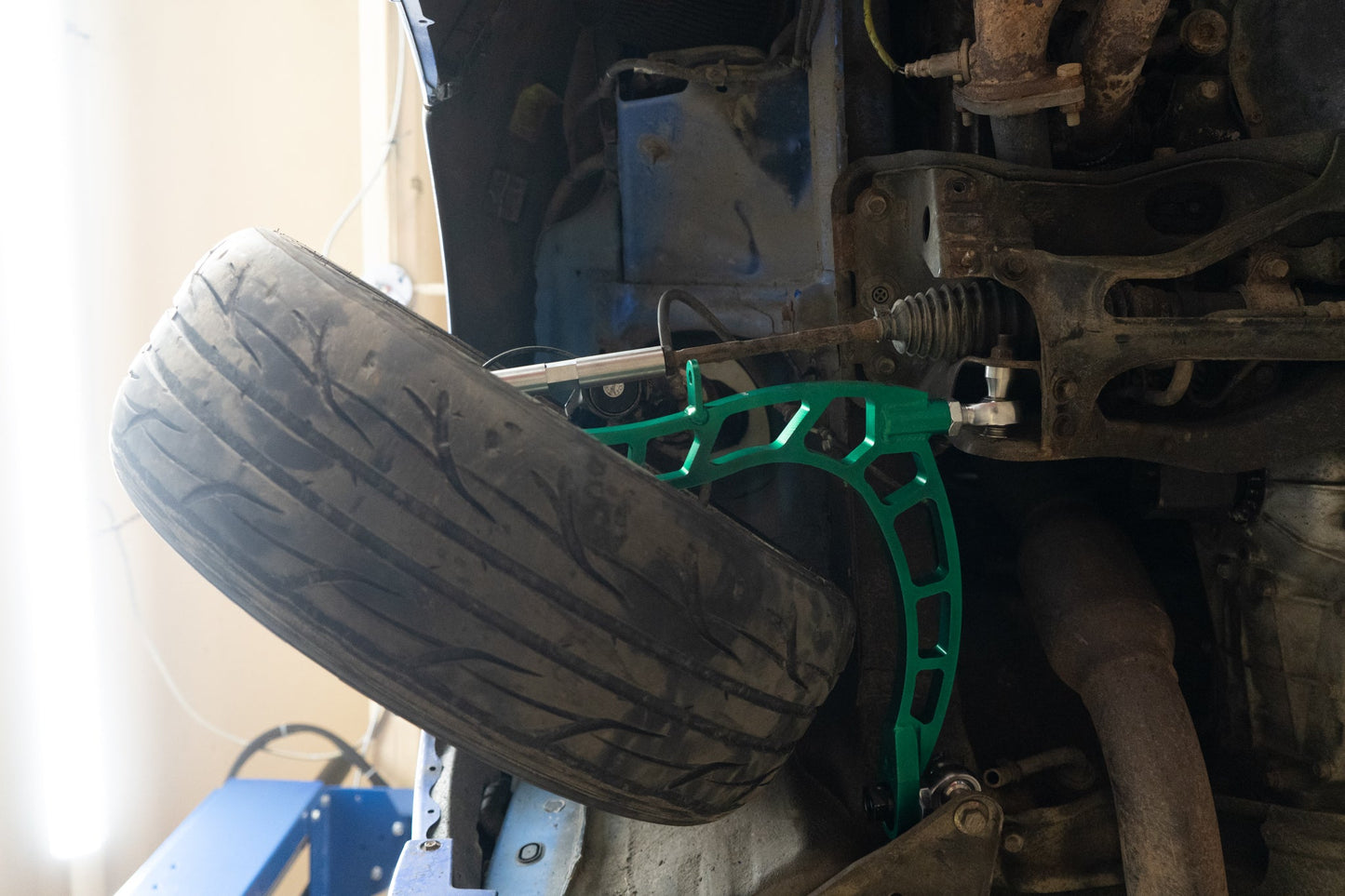 Subaru Impreza 2008-2014 Mega Mantis Angle Kit