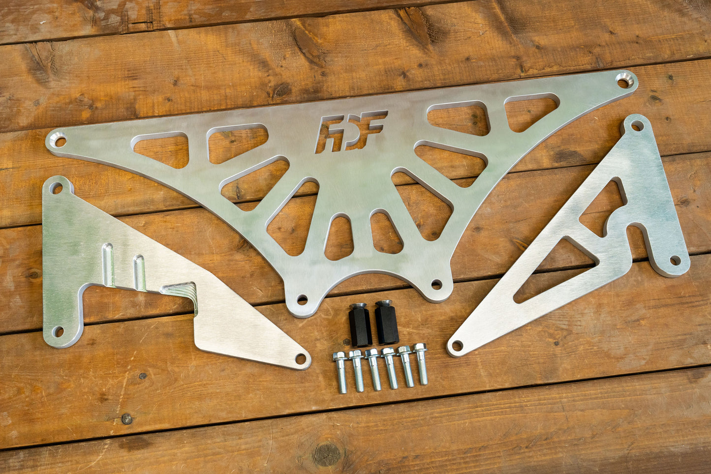 Nissan 350Z/ Infiniti G35 Front Cross Member Brace