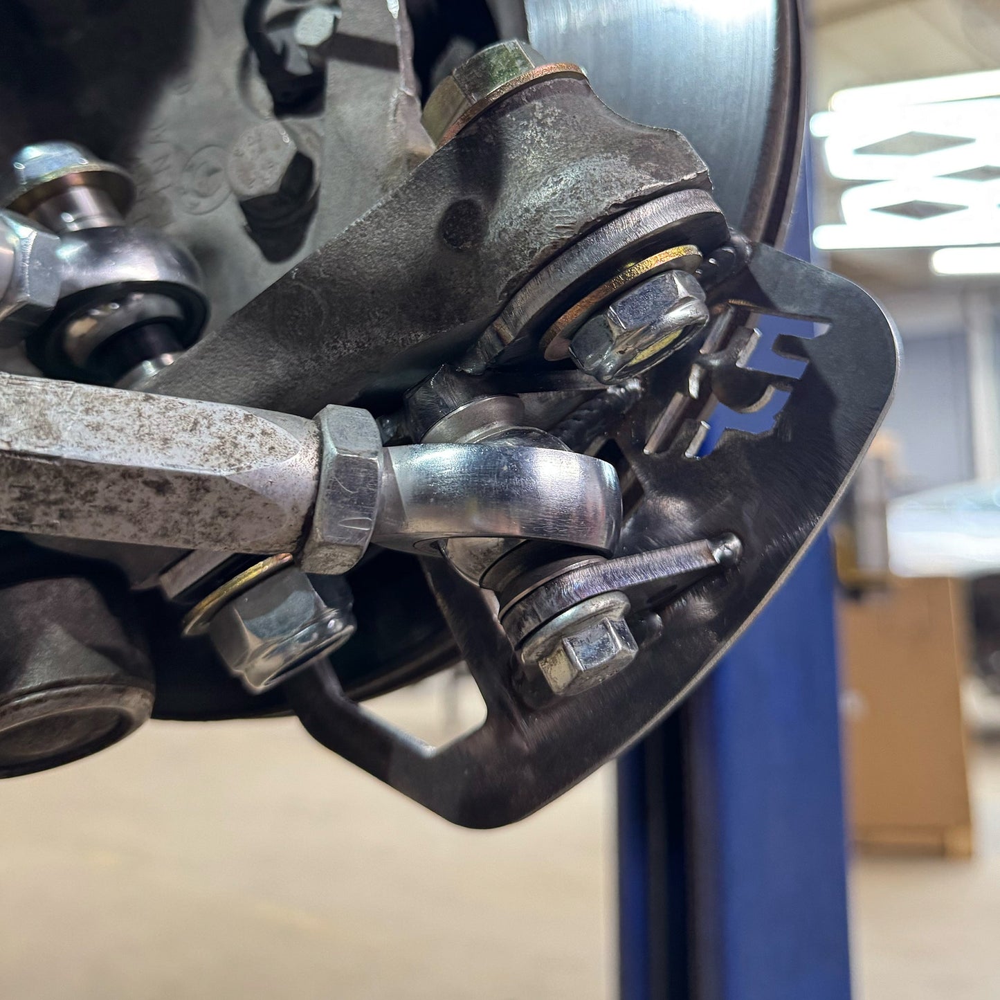 BMW E8X,E9X Mini Mantis Angle Kit