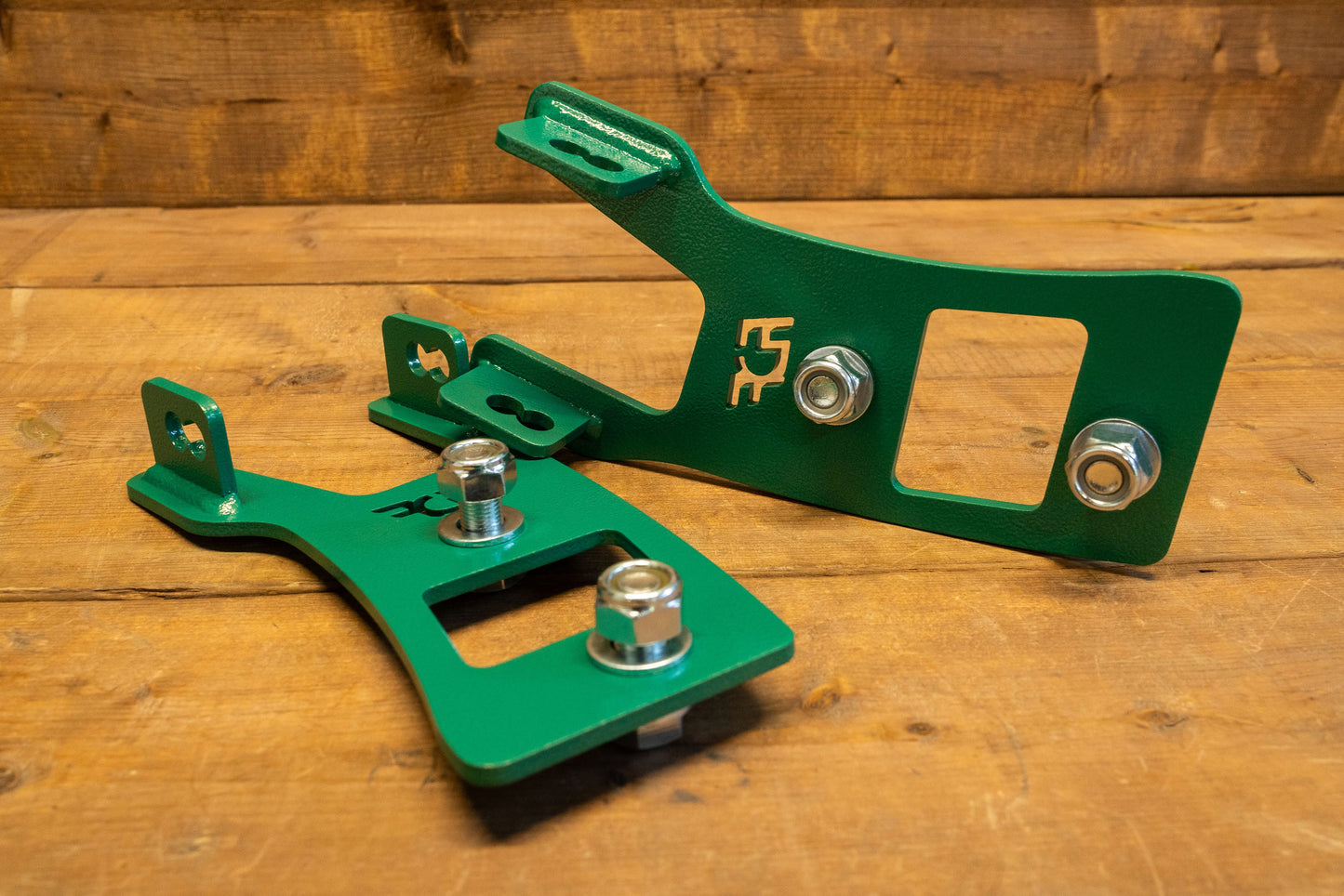 BMW E8x E9x Subframe Brace