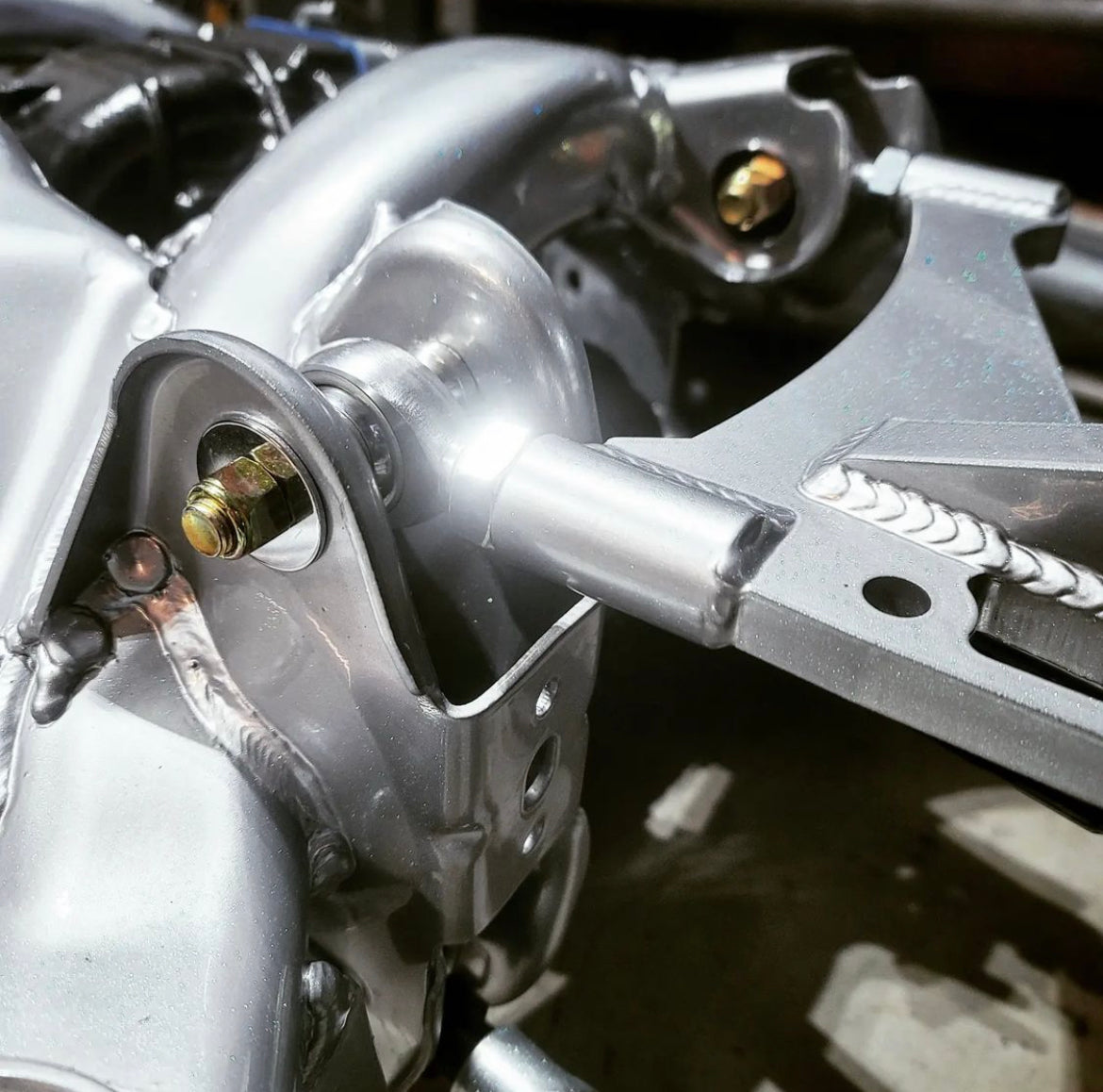 Nissan 350Z/370Z Infiniti G35/G37 Rear Upper Control Arms